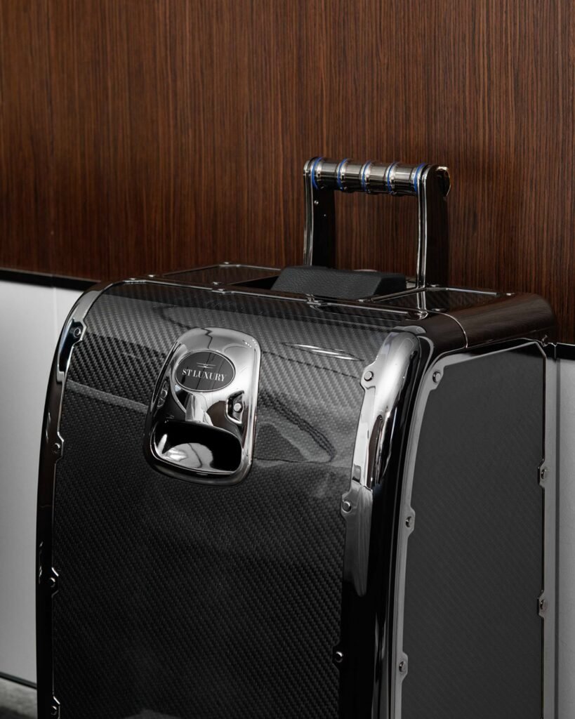 STL ST LUXURY SOCIAL MEDIA POST INSTAGRAM S05 4 Recupere 3